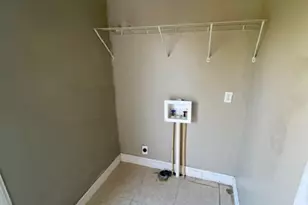 209 W Tinsley St, Griffin, GA 30223 - Photo 20