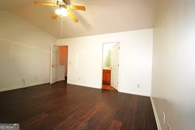 2296 Strathmoor Manor Drive, Lithonia, GA 30058 - Photo 12