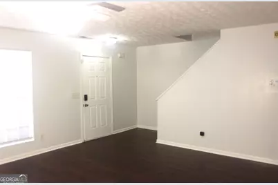 2296 Strathmoor Manor Drive, Lithonia, GA 30058 - Photo 2