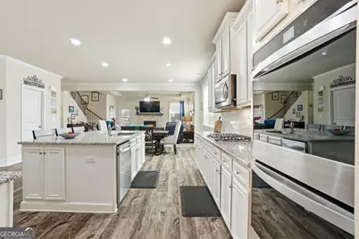 445 Broadmoor Drive, Braselton, GA 30517 - Photo 12