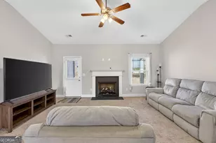 105 Garnet Ln, Griffin, GA 30224 - Photo 10