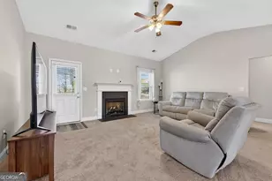 105 Garnet Ln, Griffin, GA 30224 - Photo 12