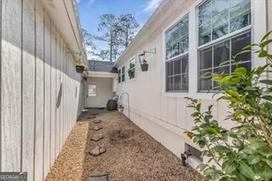 686 S 4th St, Jesup, GA 31545 - Photo 34