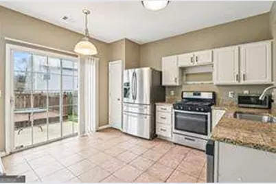 1726 Taynton Circle NW, Kennesaw, GA 30152 - Photo 8