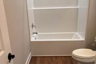 121 Johnson St, Barnesville, GA 30204 - Photo 12