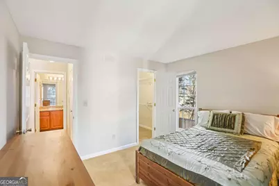 307 Granville Court #307, Atlanta, GA 30328 - Photo 18