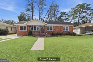 1913 E 60th St, Savannah, GA 31404 - Photo 1