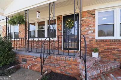 1913 E 60th Street, Savannah, GA 31404 - Photo 2