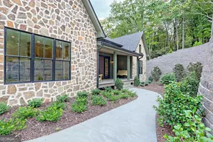 1095 Rabun Bluffs Dr, Lakemont, GA 30552 - Photo 8