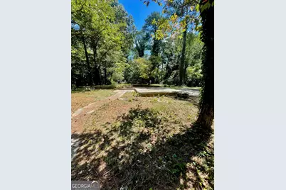 504 Raven Springs Trail, Stone Mountain, GA 30087 - Photo 2