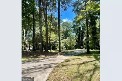 504 Raven Springs Trail, Stone Mountain, GA 30087 - Photo 6