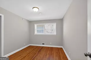 3011 Kelley Chapel Rd, Decatur, GA 30034 - Photo 12