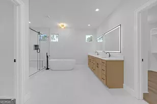 70 Grassy Springs Ct, Oxford, GA 30054 - Photo 34