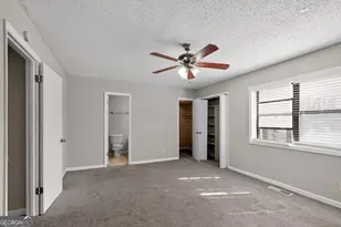 879 Lost Creek Cir, Stone Mountain, GA 30088 - Photo 18