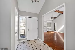 879 Lost Creek Cir, Stone Mountain, GA 30088 - Photo 4