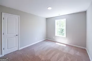 12 St Charles Pl, Grantville, GA 30220 - Photo 14