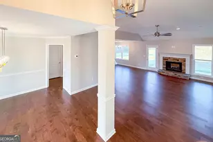 12 St Charles Pl, Grantville, GA 30220 - Photo 6