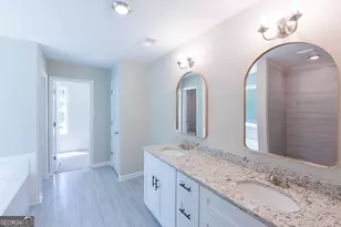 104 Fuller Ct, Grantville, GA 30220 - Photo 8