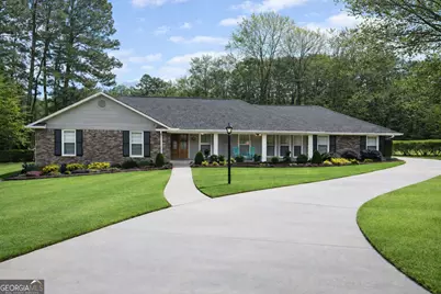 1059 Coronation Drive, Dunwoody, GA 30338 - Photo 1