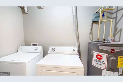 1860 North Avenue NW, Atlanta, GA 30318 - Photo 10