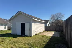 202 Waters Edge Dr, Kingsland, GA 31548 - Photo 4