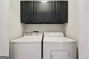 8923 Carroll Manor Dr, Atlanta, GA 30350 - Photo 18