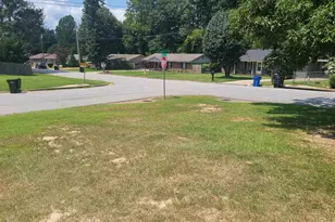 1403 Parsons Ct, Columbus, GA 31904 - Photo 18