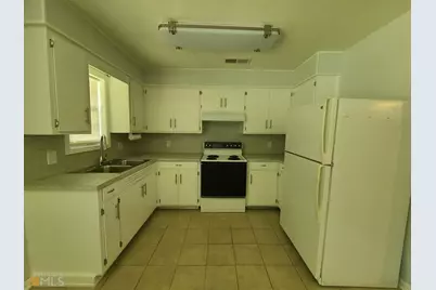 1403 Parsons Court, Columbus, GA 31904 - Photo 8