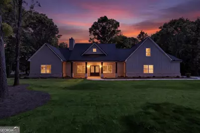 108 Woodcrest Drive, Jackson, GA 30233 - Photo 2