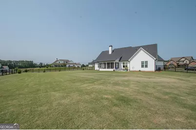 208 Township Drive, Senoia, GA 30276 - Photo 6