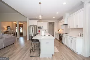 208 Township Dr, Senoia, GA 30276 - Photo 14