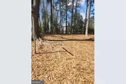 2513 Graywall Street, East Point, GA 30344 - Photo 4