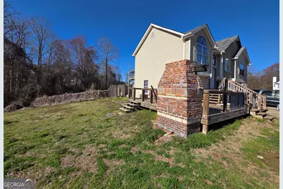 121 Bombay Lane, Grantville, GA 30220 - Photo 6