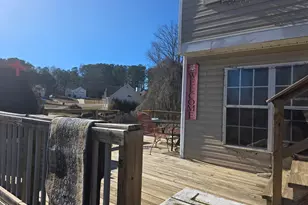 121 Bombay Ln, Grantville, GA 30220 - Photo 16