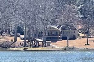 165 Sandy Lake Cir, Fayetteville, GA 30214 - Photo 4