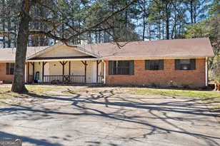 355 Santa Fe Trail, Ellenwood, GA 30294 - Photo 2