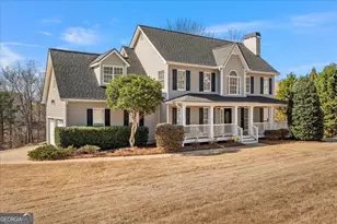 208 Oliver Overlook Dr, Dallas, GA 30132 - Photo 4