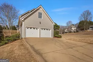 208 Oliver Overlook Dr, Dallas, GA 30132 - Photo 6