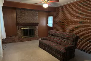 801 Cloverhurst Dr, Washington, GA 30673 - Photo 6