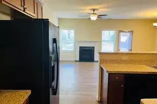 233 Bobbie Way, Woodstock, GA 30189 - Photo 6