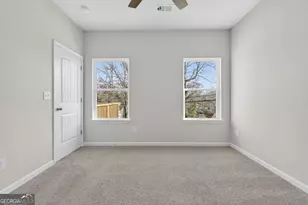 11 Crown St, Lagrange, GA 30240 - Photo 12