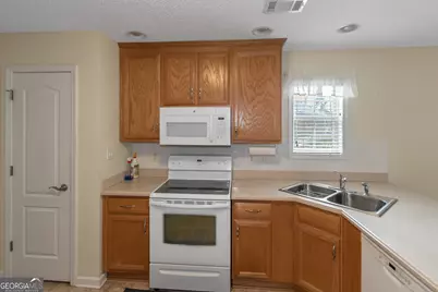 508 Grandiose Terrace, McDonough, GA 30253 - Photo 16