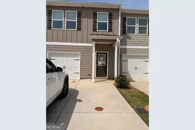 117 Village Green Drive NW, Adairsville, GA 30103 - Photo 2