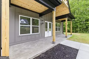 83 Sexton Ln, Lavonia, GA 30553 - Photo 2