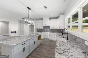 83 Sexton Ln, Lavonia, GA 30553 - Photo 6
