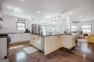 450 Westview Dr, Athens, GA 30606 - Photo 4