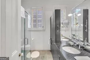 211 E Charlton St, Savannah, GA 31401 - Photo 28