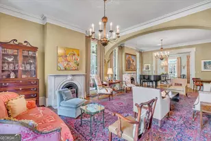 211 E Charlton St, Savannah, GA 31401 - Photo 8