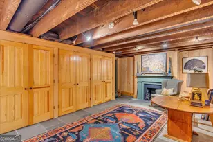 211 E Charlton St, Savannah, GA 31401 - Photo 46