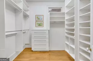 211 E Charlton St, Savannah, GA 31401 - Photo 28